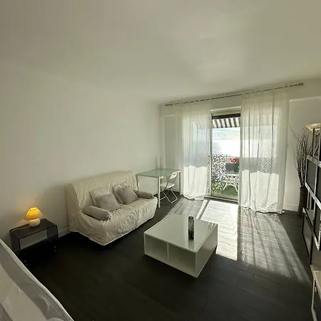 Lido Juan Les Pins - Front De Apartment